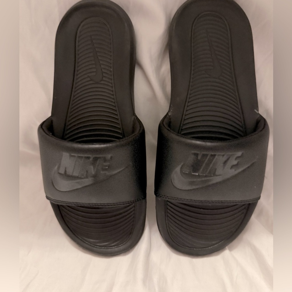 Nike Kids Black Slide Sandals